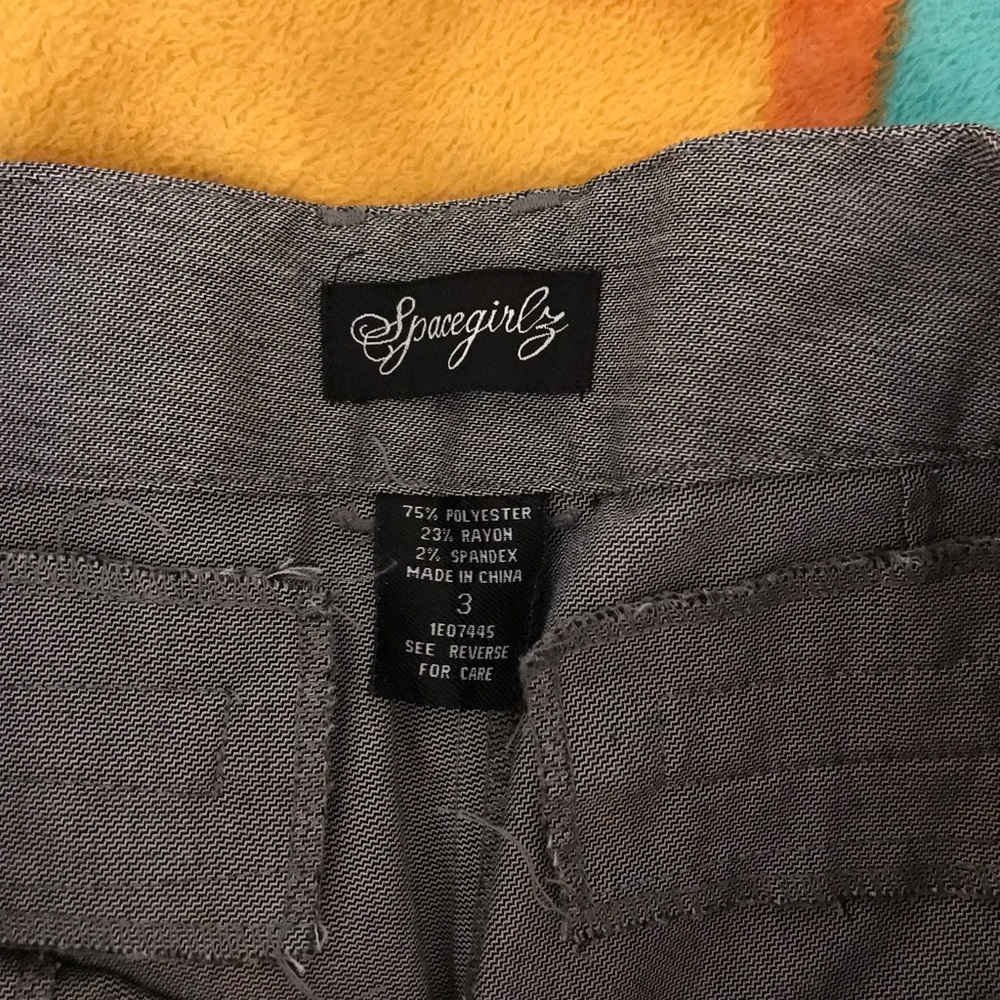 Capris - Picture 2 of 2
